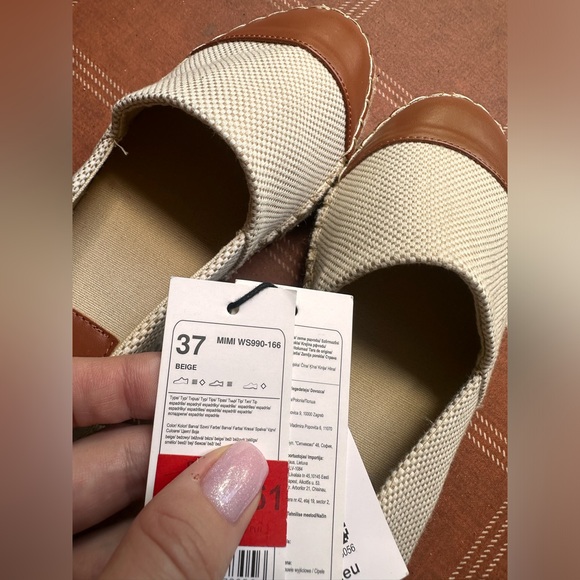 Summer Espadrilles US6.0 - Picture 3 of 4